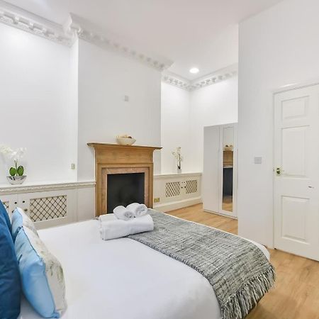 2 Bed Piccadilly Apartment 2 لندن المظهر الخارجي الصورة