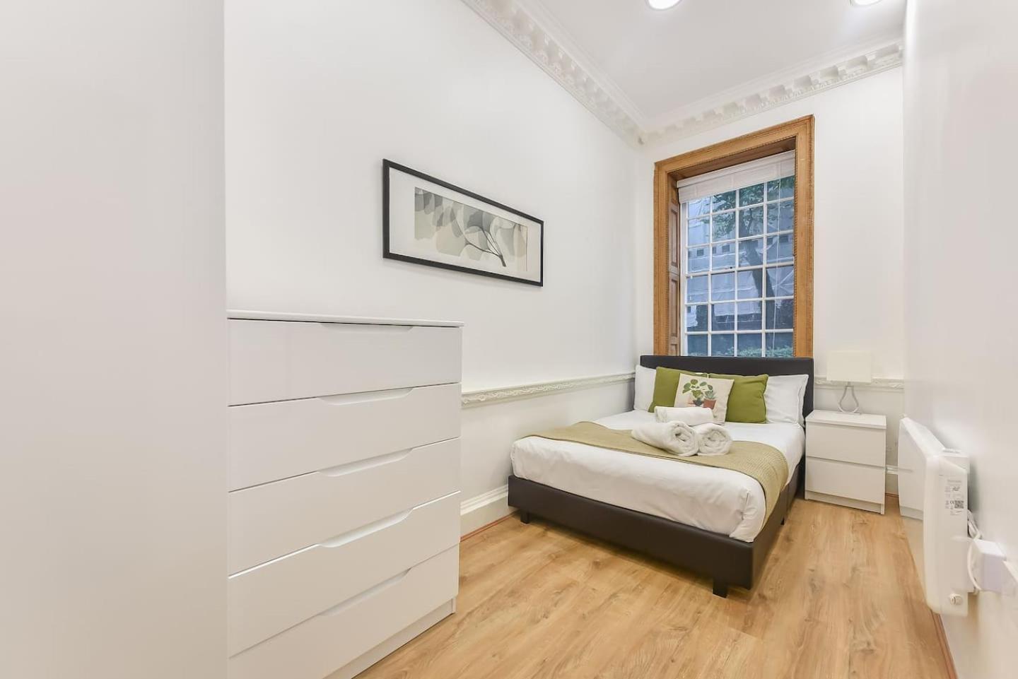2 Bed Piccadilly Apartment 2 لندن المظهر الخارجي الصورة