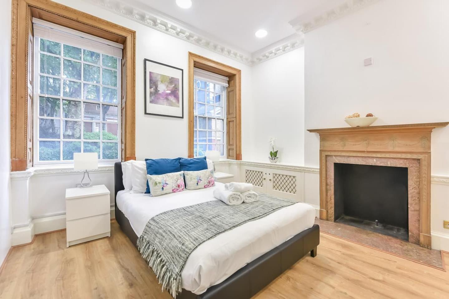 2 Bed Piccadilly Apartment 2 لندن المظهر الخارجي الصورة